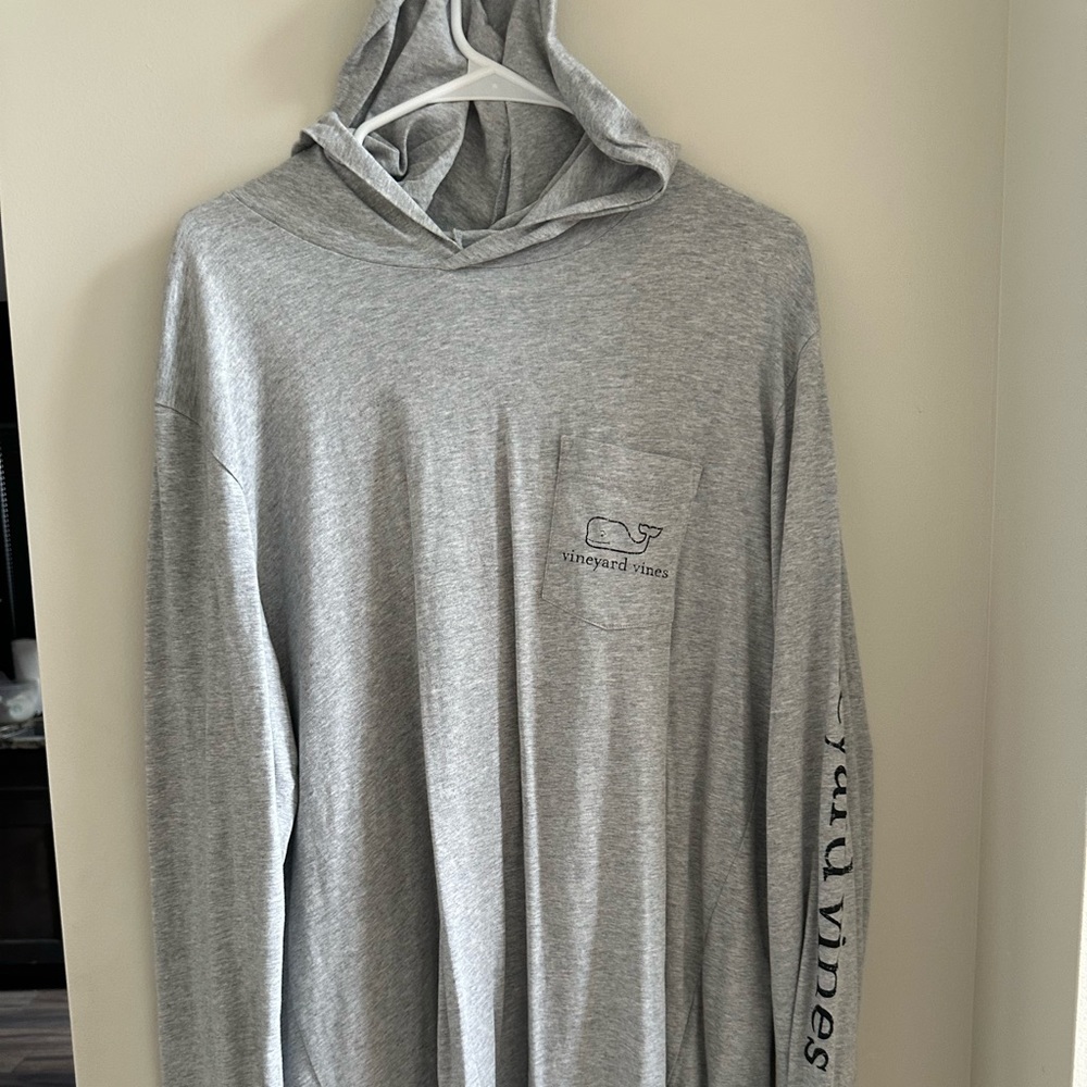 Vineyard Vines Hooded Shirt